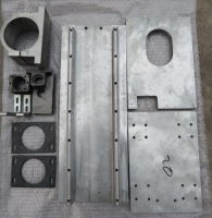 1325鋁板激光雕刻機(jī)技術(shù)開(kāi)發(fā)的創(chuàng)新路徑與核心突破